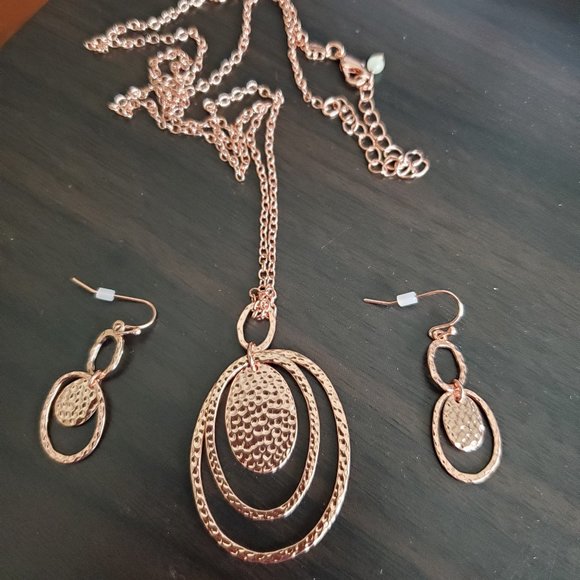 Avon Jewelry - Rosey Glow Hammered Necklace and Earring Set